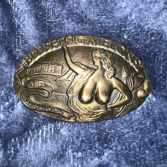 Vintage 1970’s Blushing Melons Fresh and Luscious Belt Buckle - Picture 2 of 4